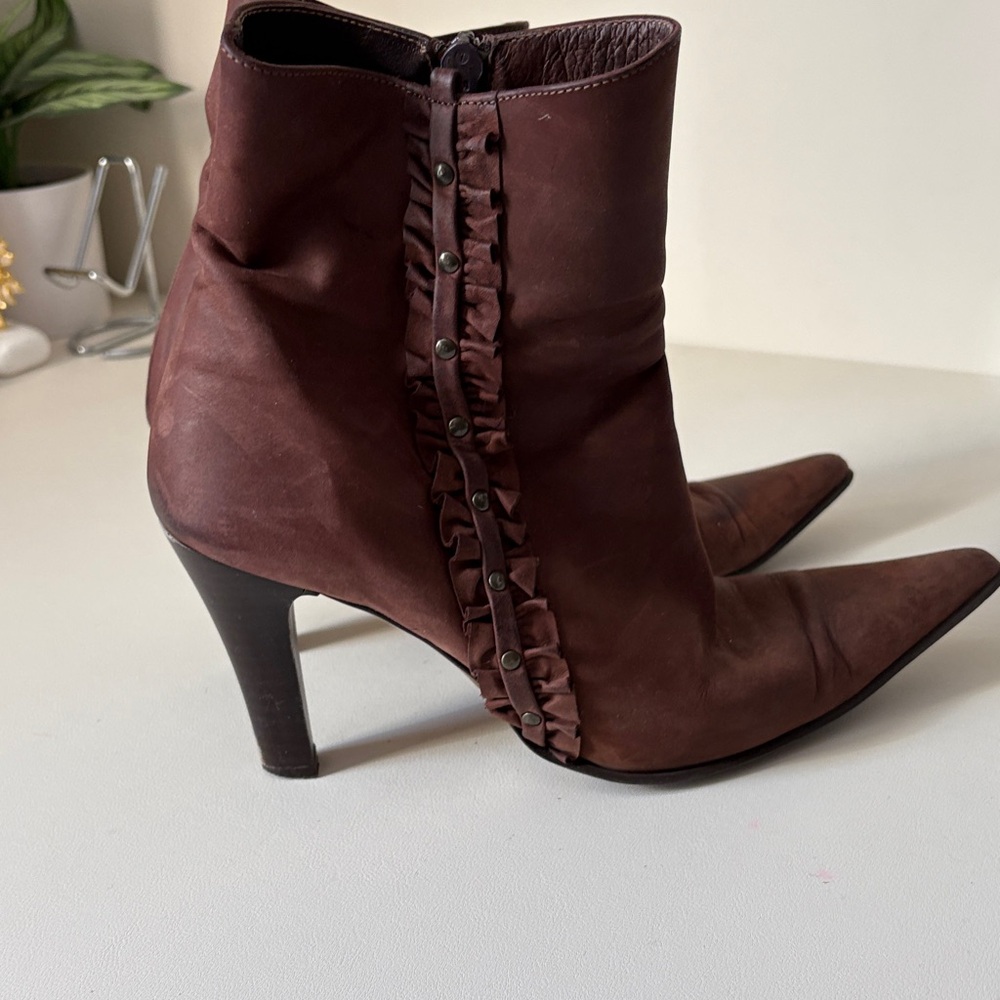 Elegant Brown Heeled Boots with Ruffle Accent